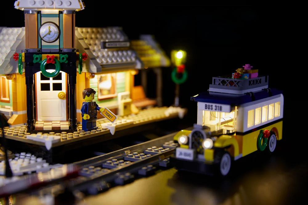 Lighting kit for Winter Village Station